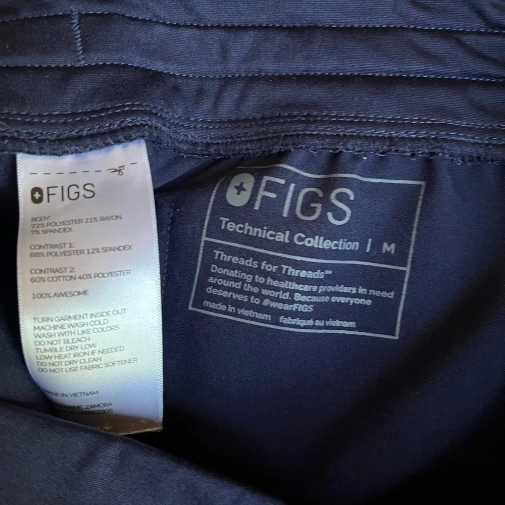 Figs Scrub Set - Picture 4 of 5